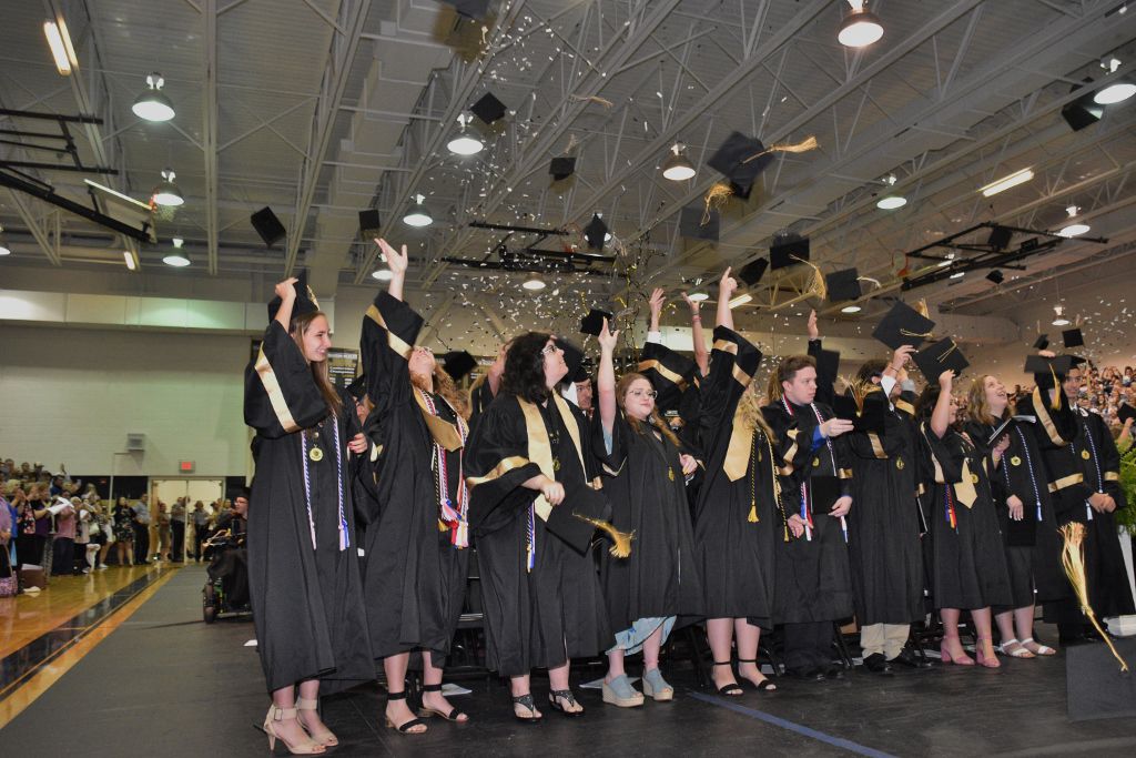 DHS 2019 Graduation Ceremony (101).jpg
